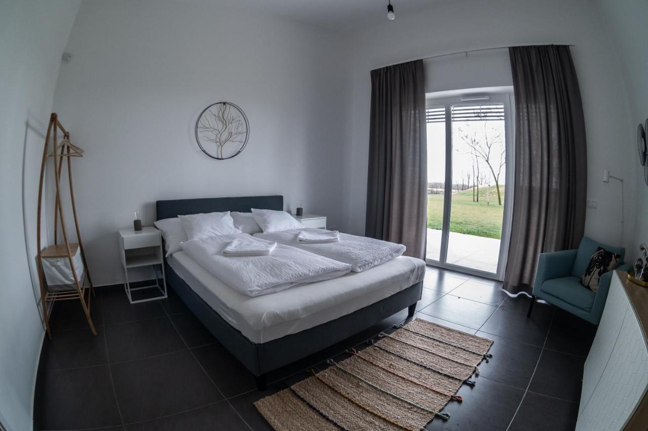 Hódmezővásárhely Sun City Vizisport Paradicsom מראה חיצוני תמונה
